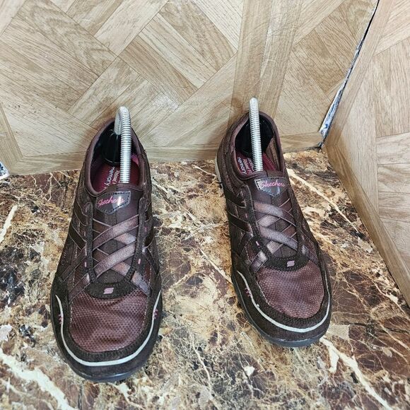 Skechers women's Relaxed fit plus memory foam slip-on shoes size 8.5.   260 - Picture 5 of 11